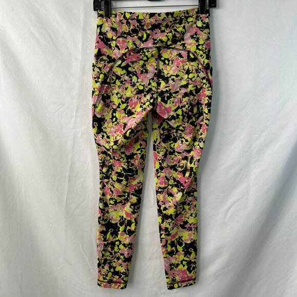 Swift Speed High Rise Tight Inflect Floral‎ Highlight Yellow Multi - Picture 4 of 8